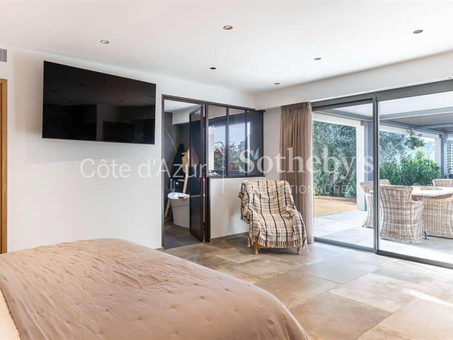 House Mougins