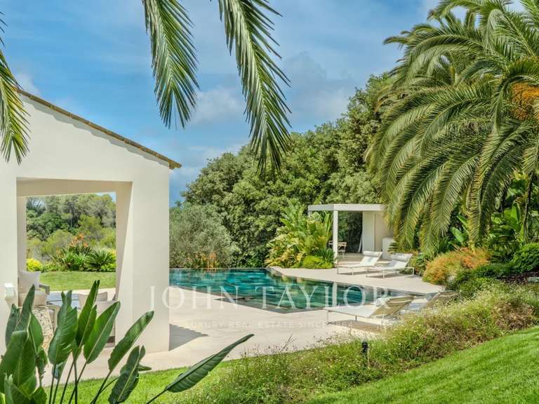 Maison Mougins - 5 chambres - 357m²