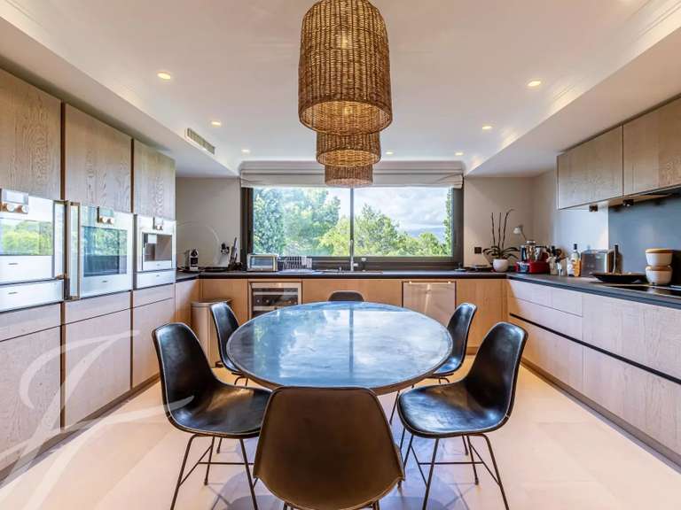 Maison Mougins - 5 chambres - 357m²