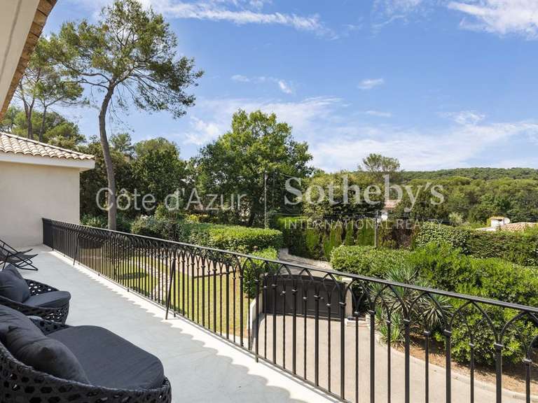 Maison Mougins - 5 chambres - 228m²