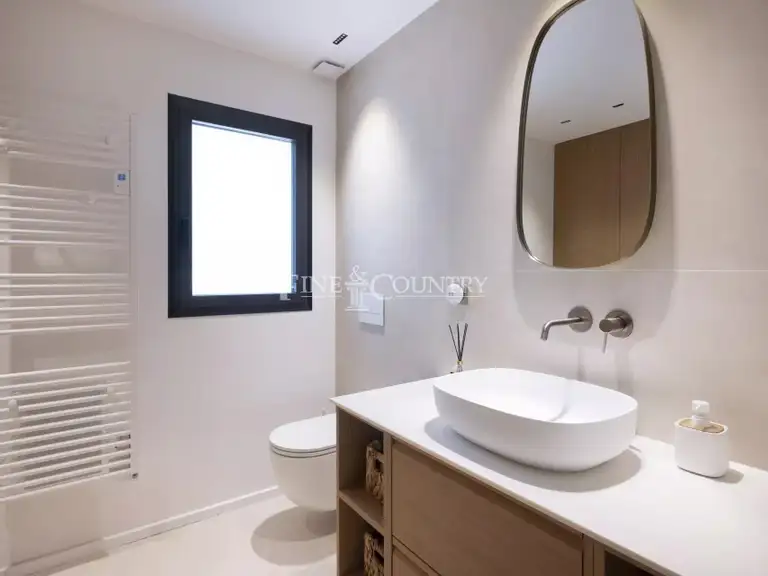 Maison Mougins - 3 chambres - 240m²