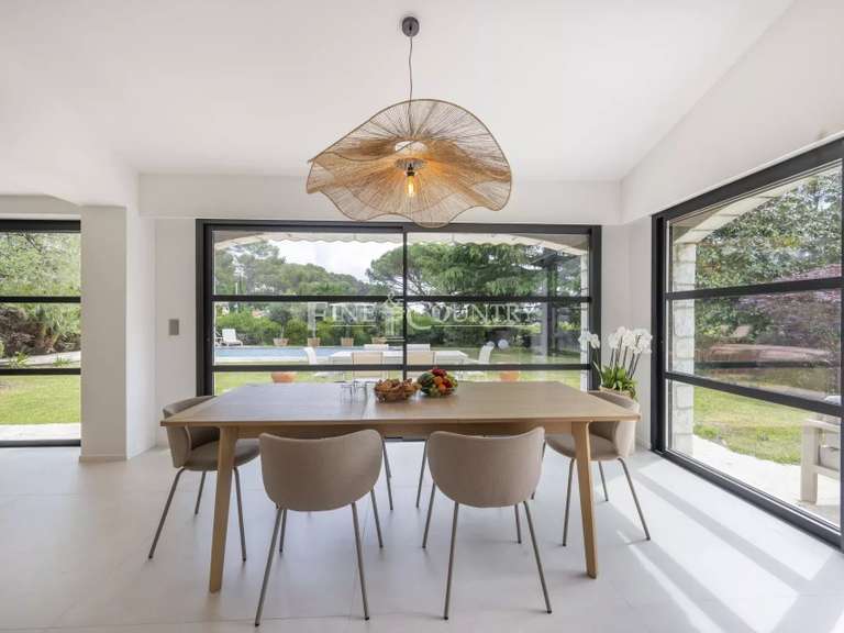 Maison Mougins - 3 chambres - 240m²