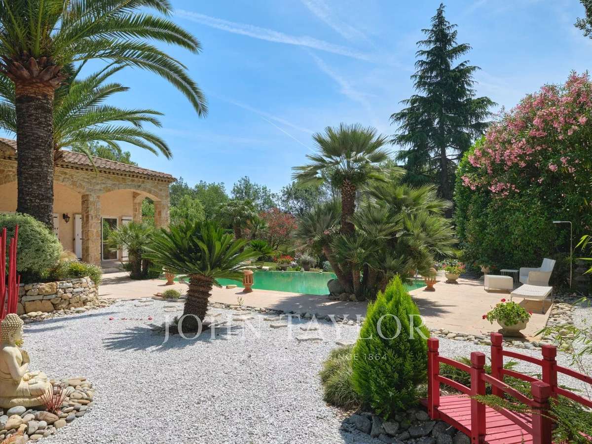 House Mougins