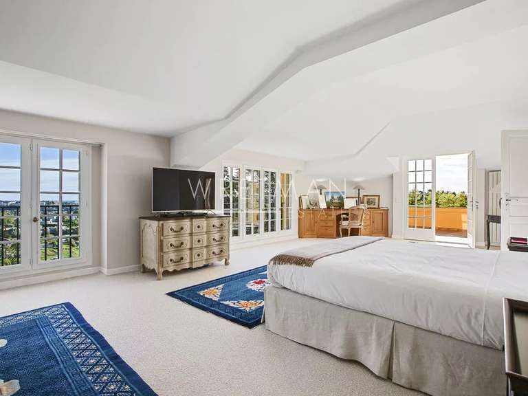Maison Mougins - 13 chambres - 826m²