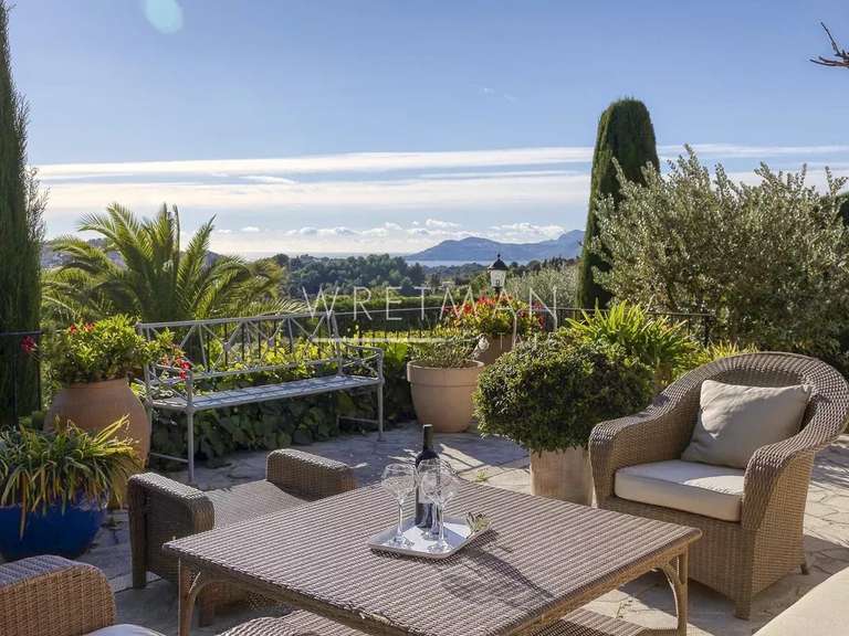 Maison Mougins - 13 chambres - 826m²