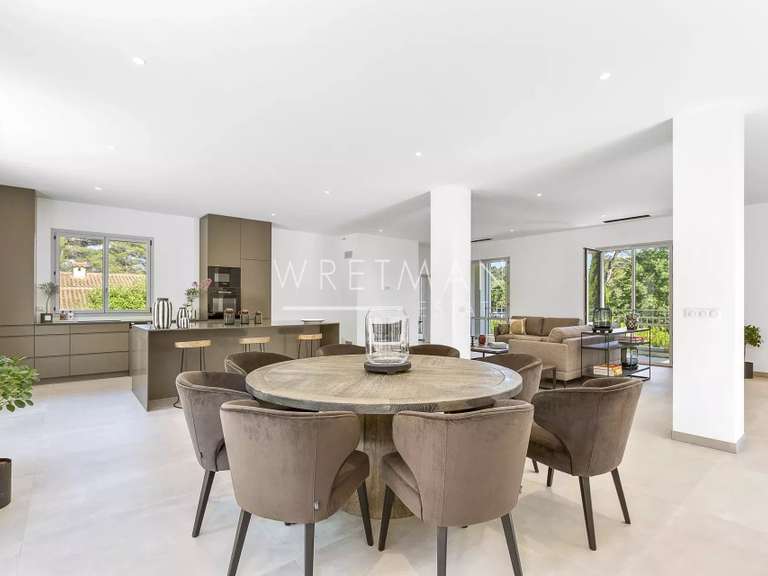 Maison Mougins - 5 chambres - 243m²