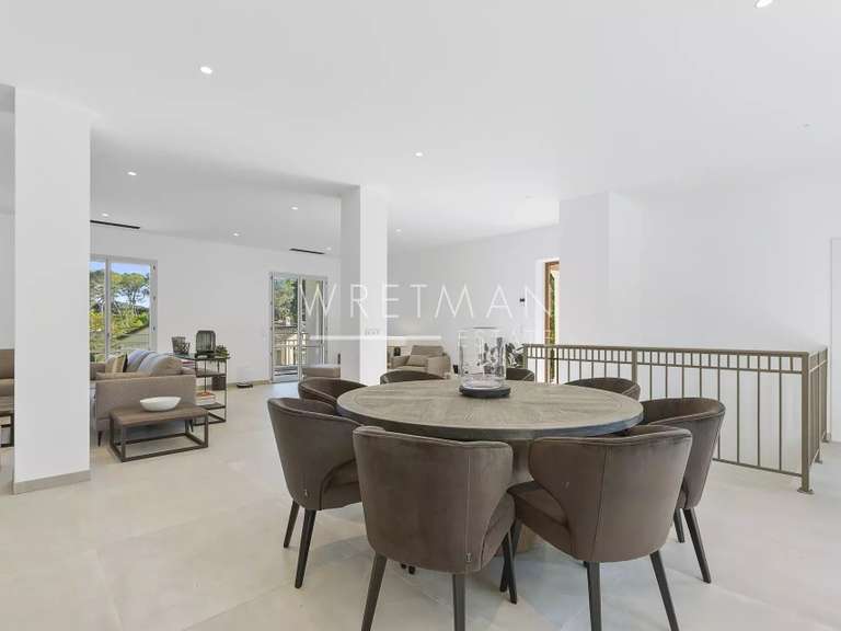 Maison Mougins - 5 chambres - 243m²