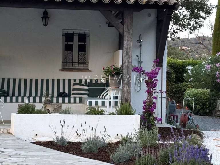 Maison Mougins - 3 chambres - 164m²