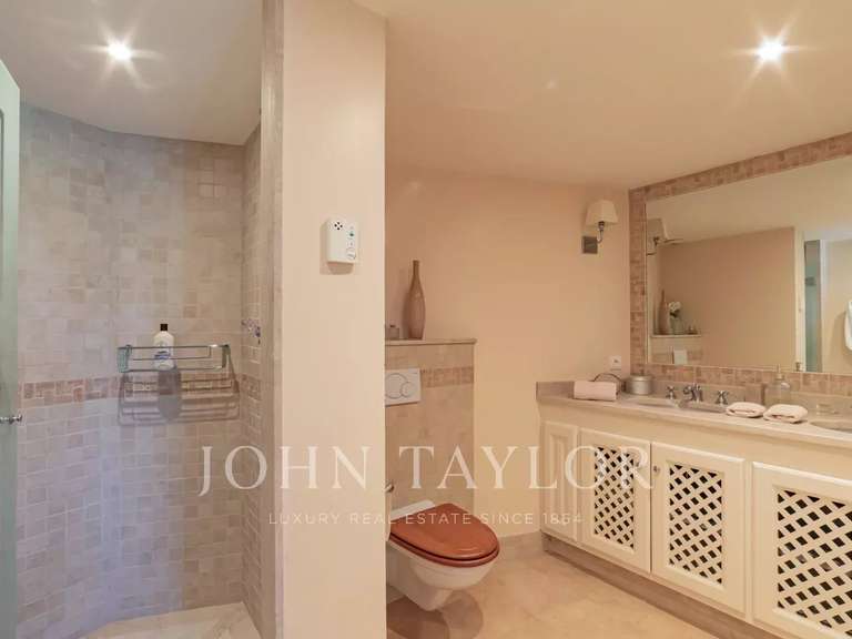 Maison Mougins - 4 chambres - 300m²