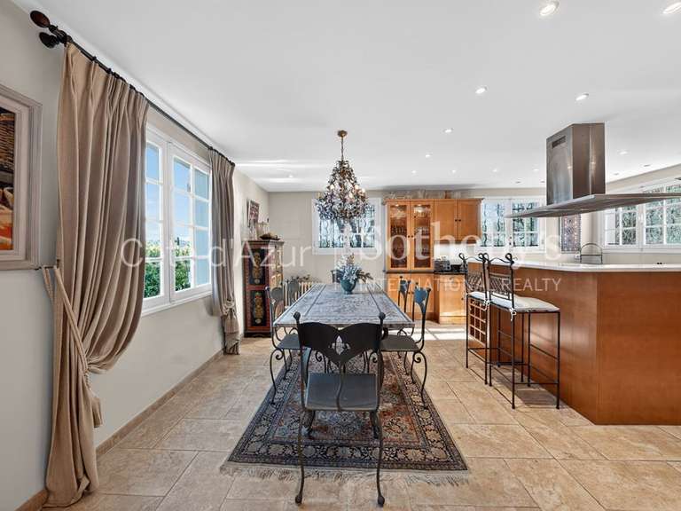 Maison Mougins - 4 chambres - 172m²
