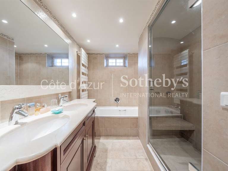 Maison Mougins - 4 chambres - 172m²