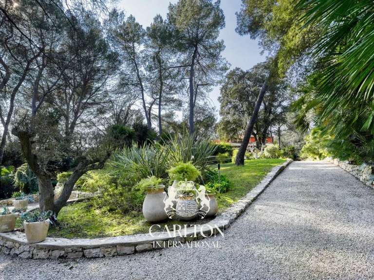 House Mougins - 4 bedrooms - 450m²