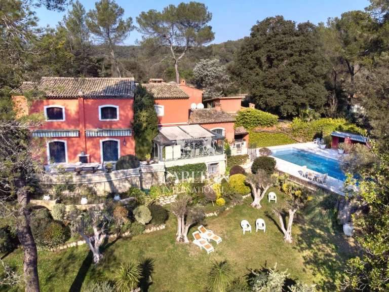 Maison Mougins - 4 chambres - 450m²