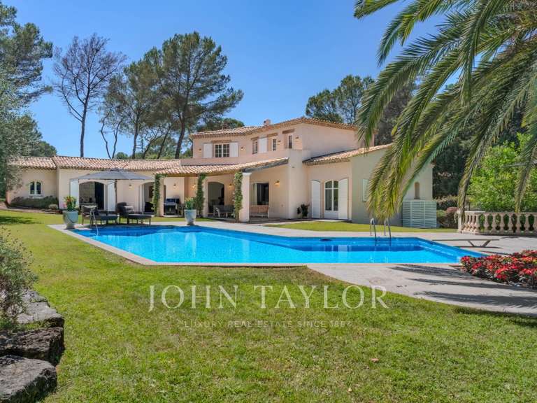 Maison Mougins - 5 chambres - 267m²
