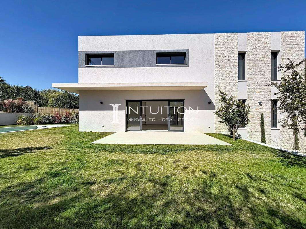 House Mougins