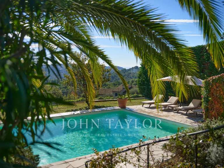 Maison Mougins - 13 chambres - 972m²