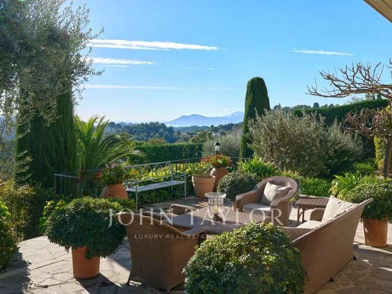 Maison Mougins - 13 chambres - 972m²