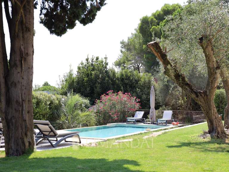 Maison Mougins - 4 chambres - 199m²