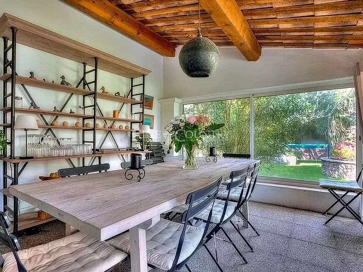 House Mougins