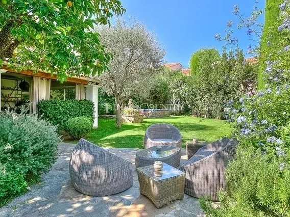 Maison Mougins - 162m²