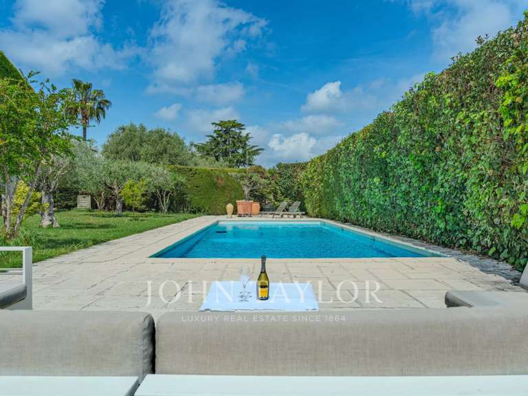 Maison Mougins - 5 chambres - 234m²