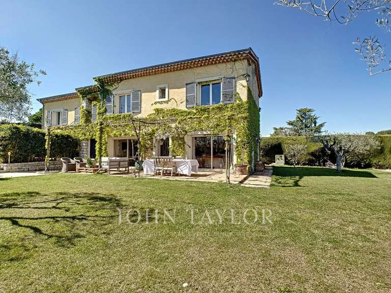 Maison Mougins - 5 chambres - 234m²