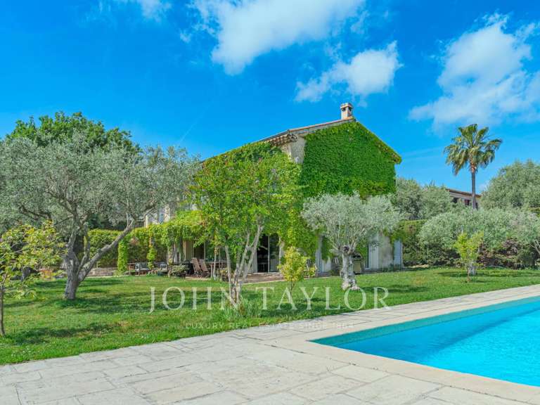 Maison Mougins - 5 chambres - 234m²