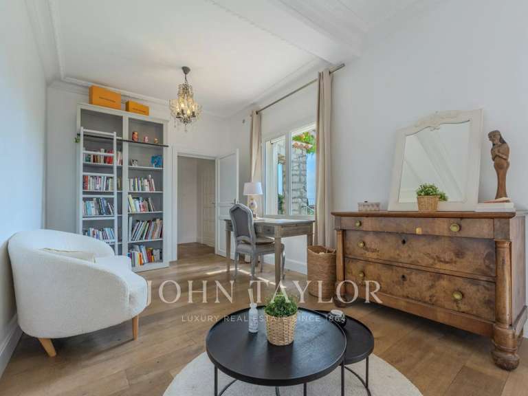 Maison Mougins - 5 chambres - 234m²