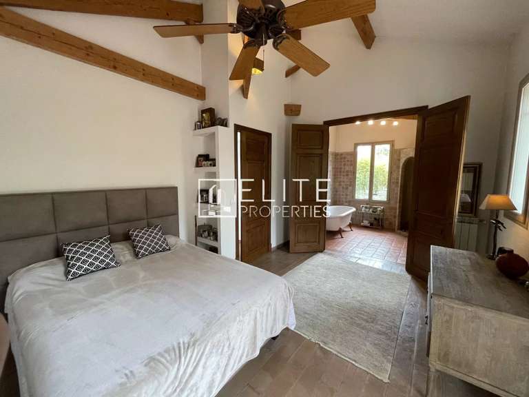 House Mougins - 4 bedrooms - 242m²