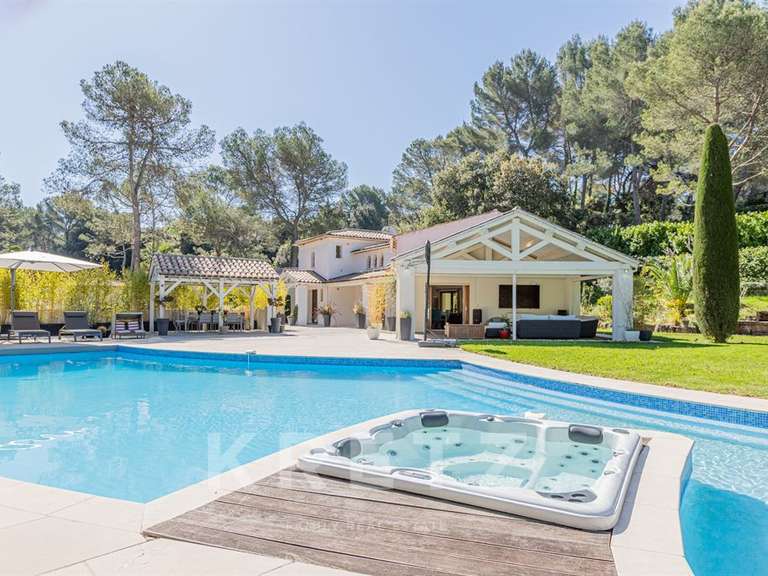 Maison Mougins - 7 chambres - 362m²