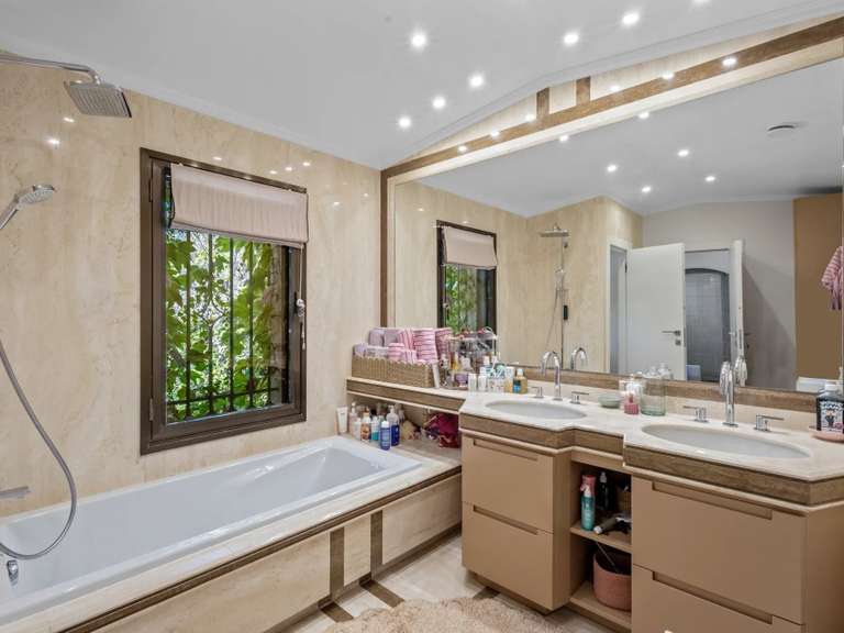 Maison Mougins - 5 chambres - 530m²
