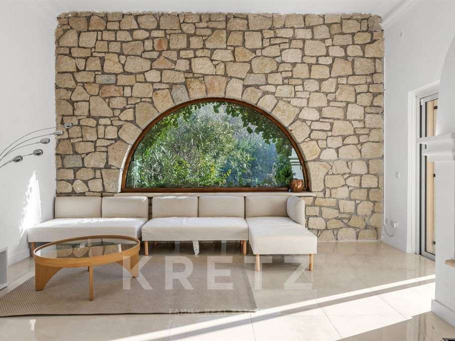 House Mougins