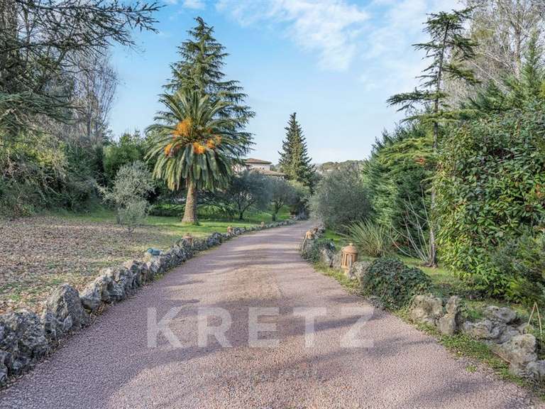 Maison Mougins - 4 chambres - 308m²