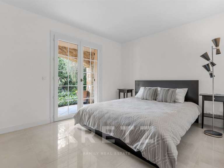 Maison Mougins - 4 chambres - 308m²