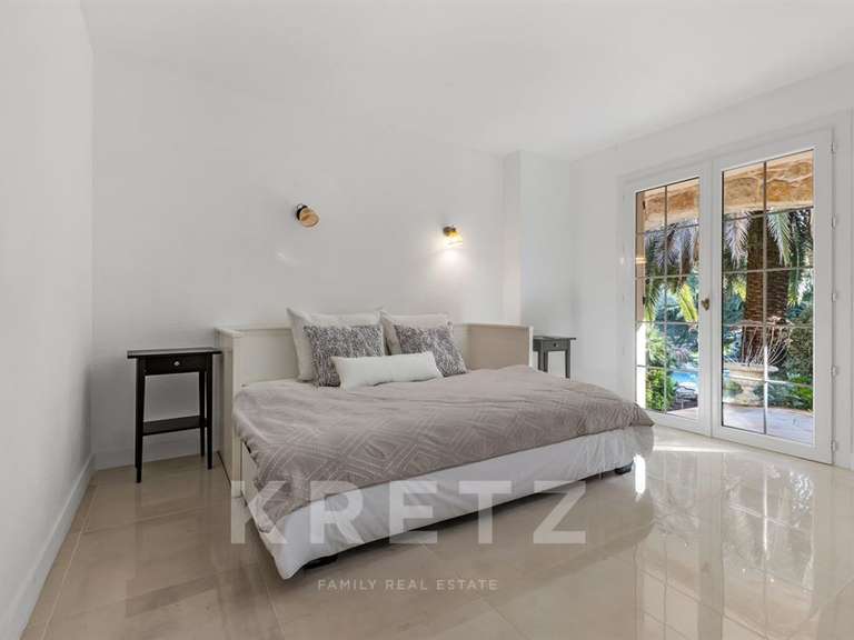 Maison Mougins - 4 chambres - 308m²