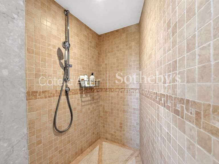 Maison Mougins - 5 chambres - 280m²
