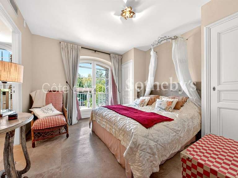 Maison Mougins - 5 chambres - 280m²