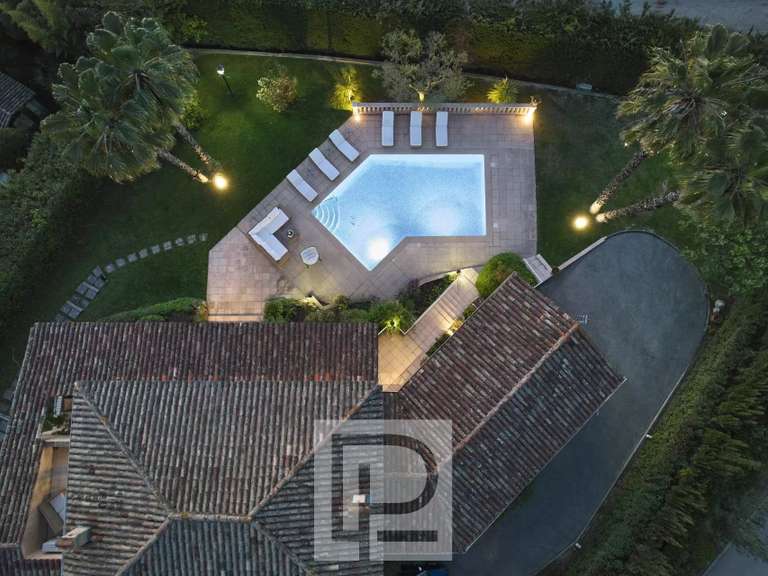 Maison Mougins - 5 chambres - 425m²
