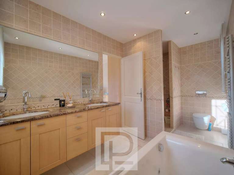Maison Mougins - 5 chambres - 425m²