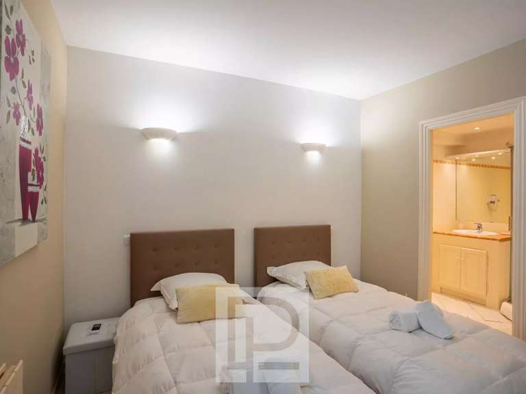 Maison Mougins - 5 chambres - 350m²