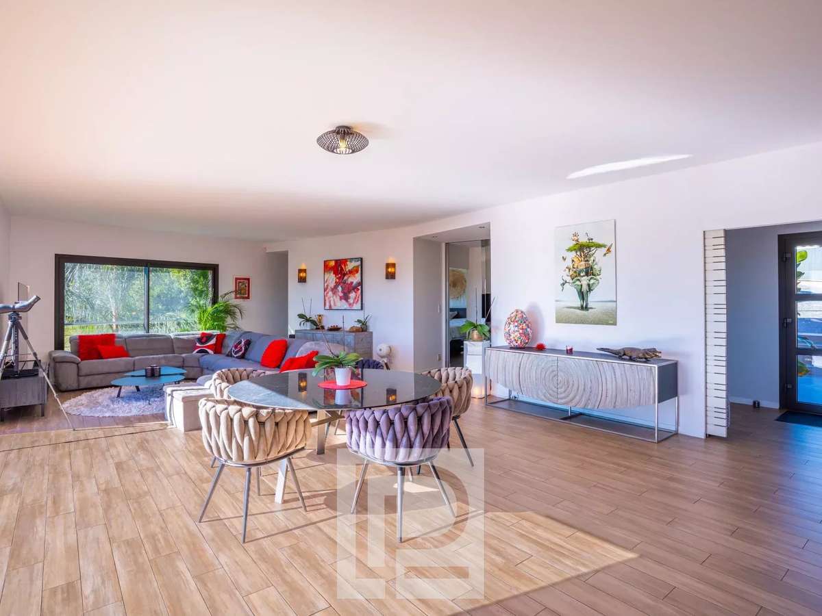 Maison Mougins