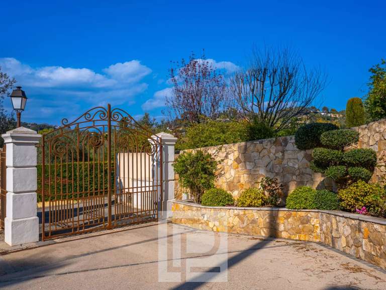 Maison Mougins - 5 chambres - 310m²