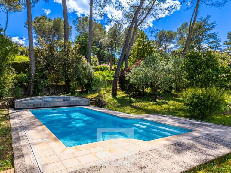 Maison Mougins - 5 chambres - 250m²