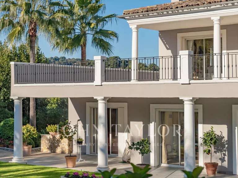 Maison Mougins - 4 chambres - 265m²