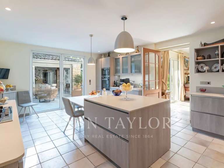 Maison Mougins - 4 chambres - 265m²