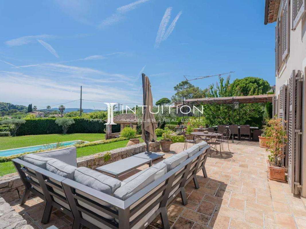 House Mougins