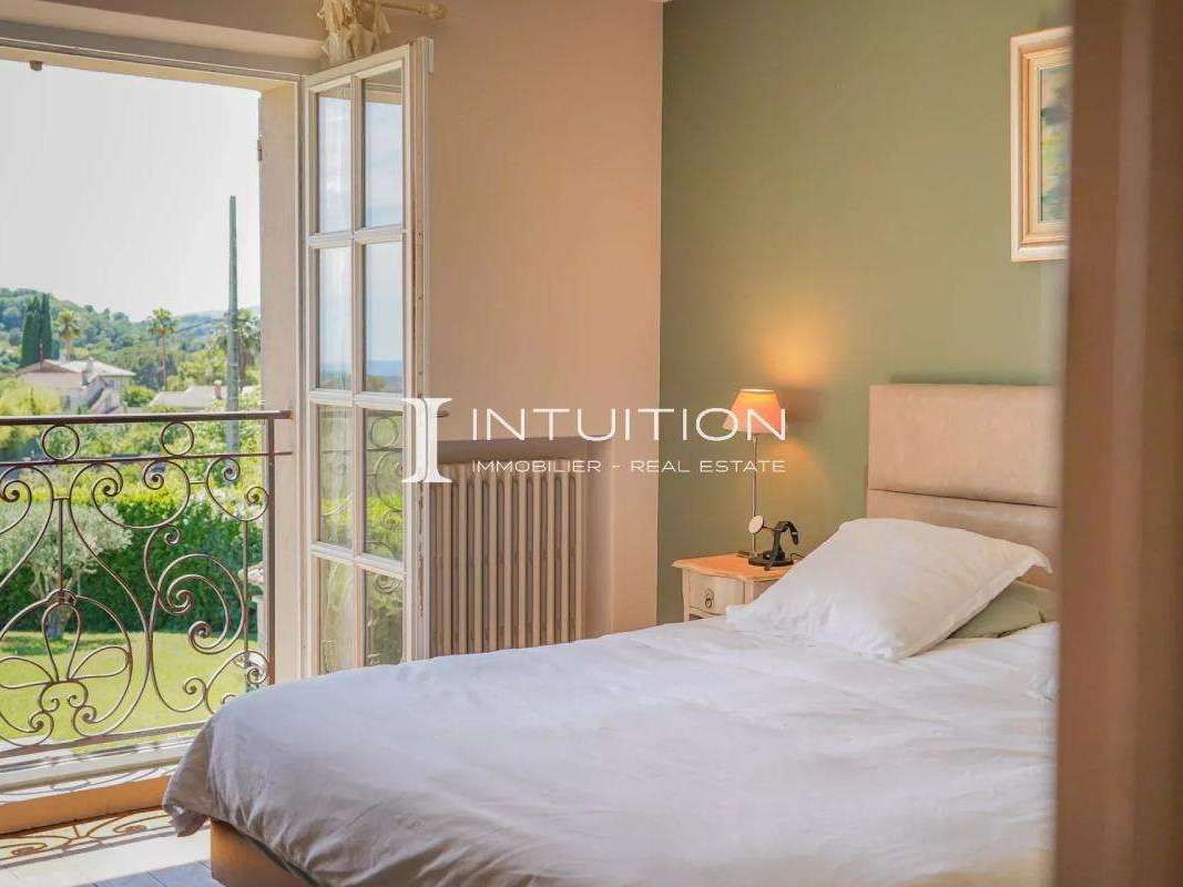 House Mougins