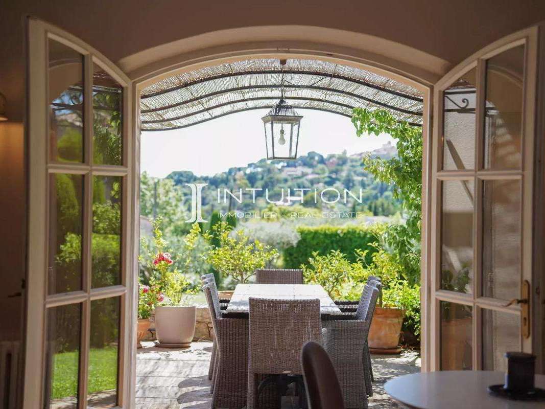 House Mougins