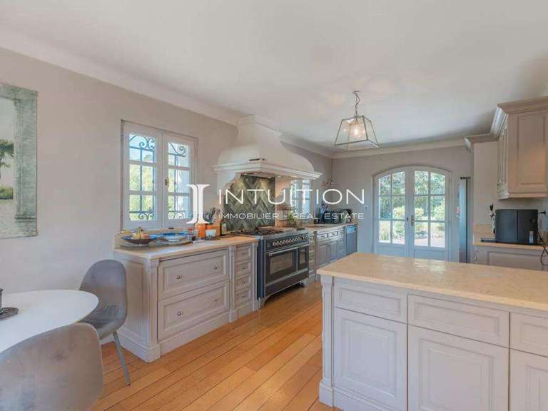 Maison Mougins - 4 chambres
