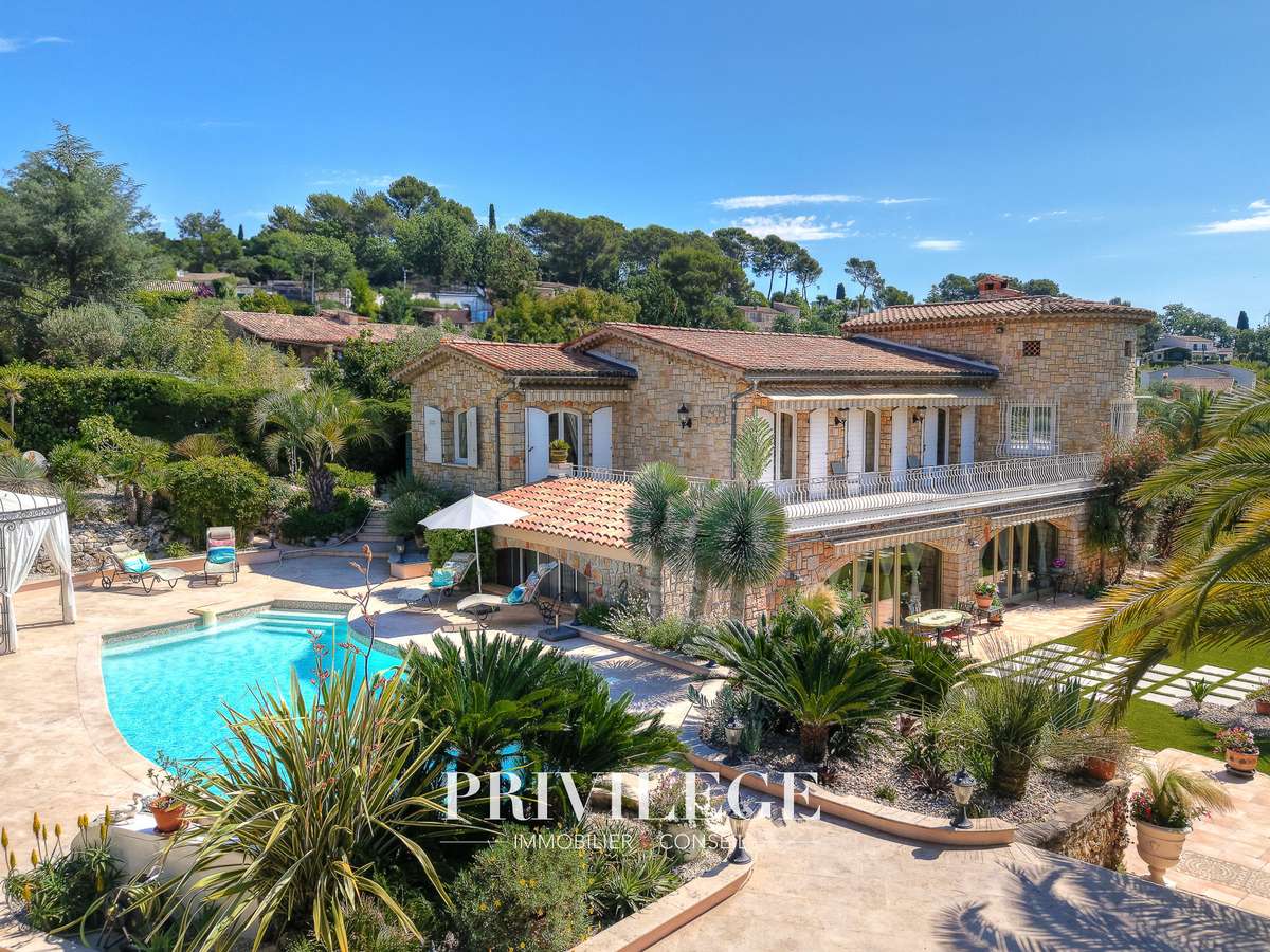 House Mougins